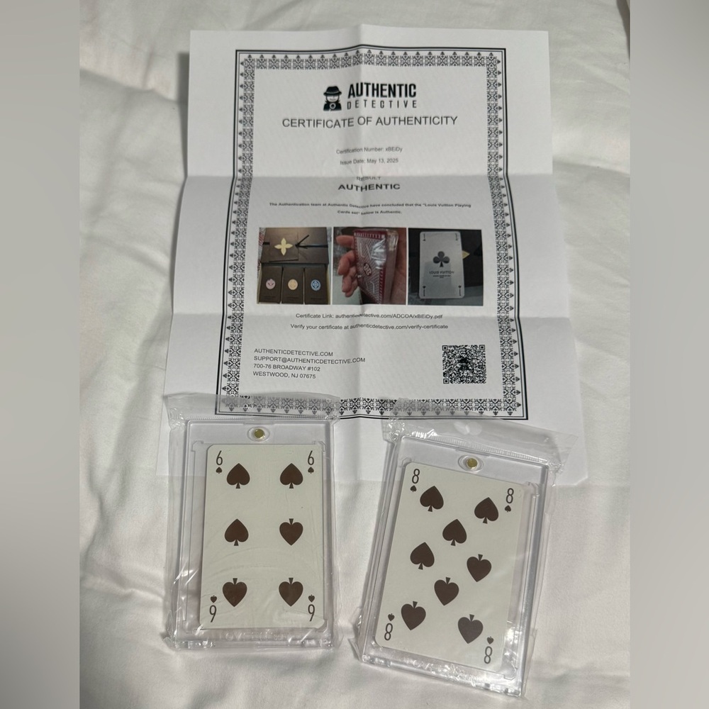 Playing Cards Collectable Yellow Deck LV Card Numbers 8 or 6! COA included! - Picture 2 of 3